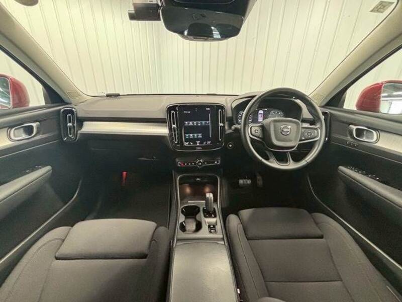 XC40