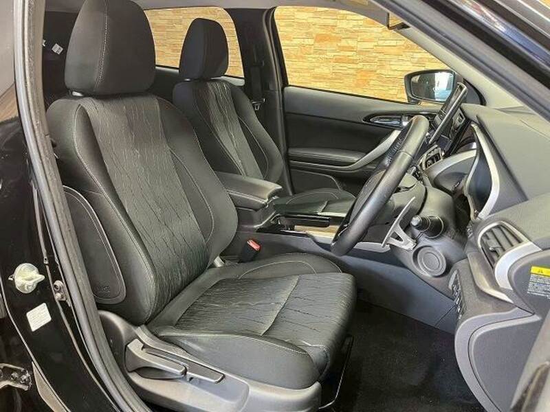 ECLIPSE CROSS