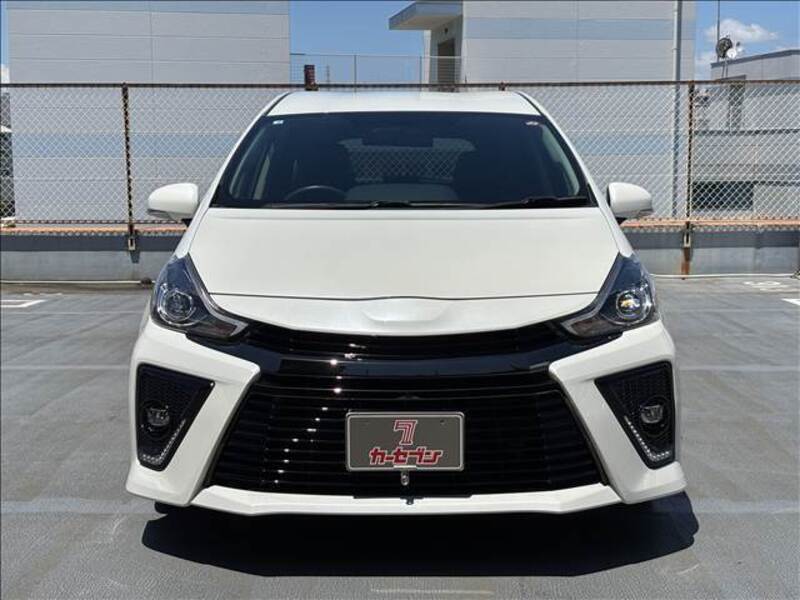 PRIUS ALPHA