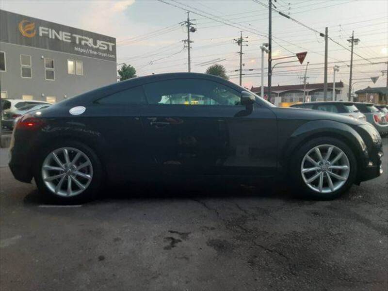 TT