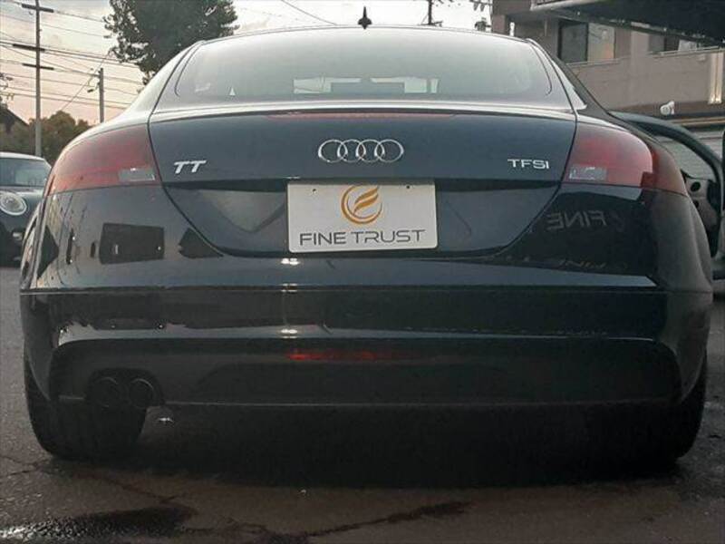 TT