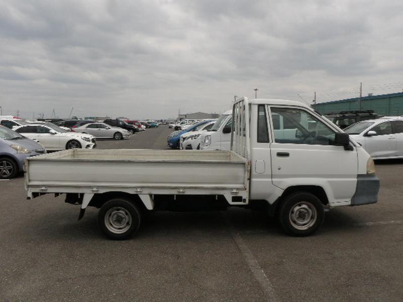 TOWNACE TRUCK