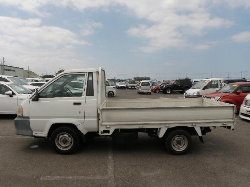 TOWNACE TRUCK