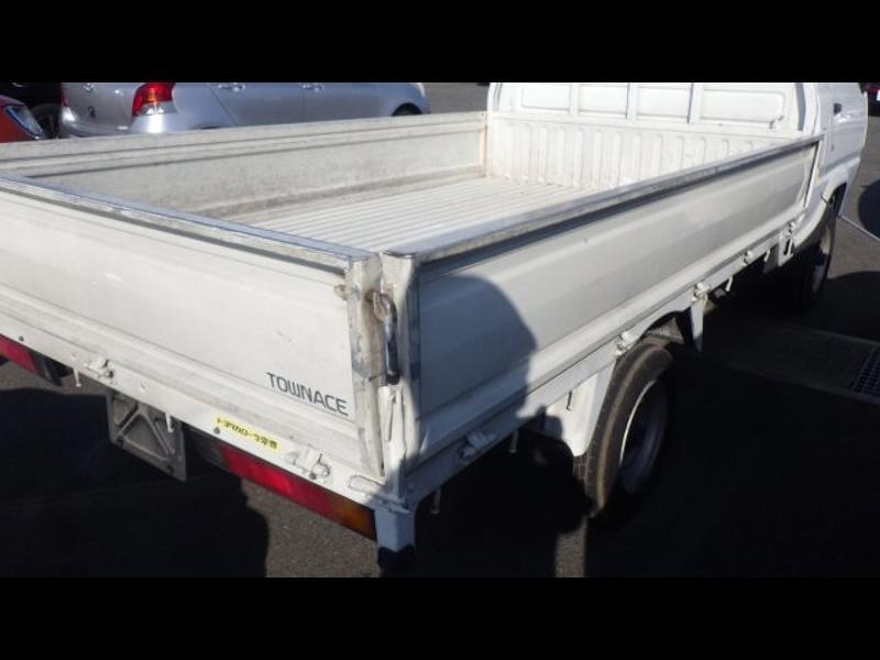 TOWNACE TRUCK