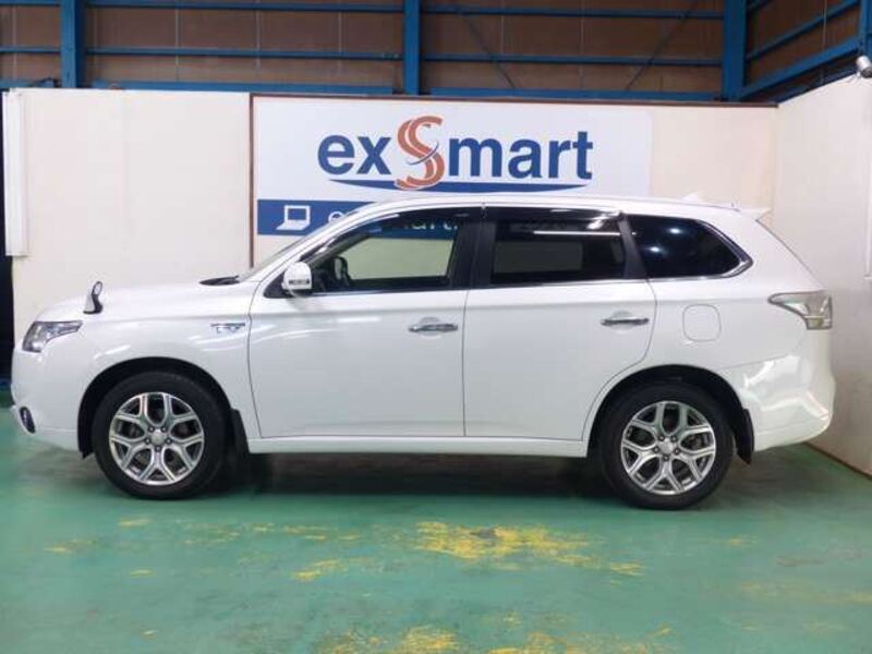 OUTLANDER PHEV