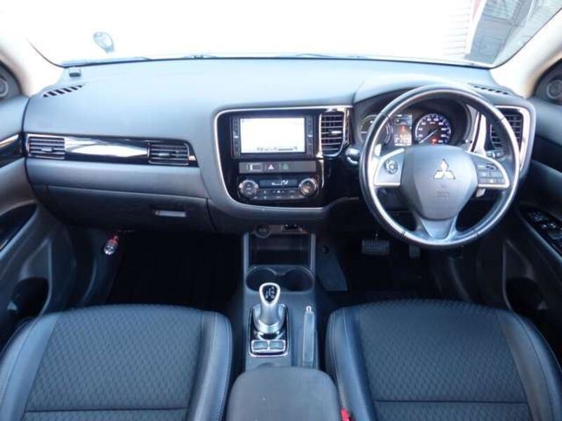 OUTLANDER PHEV