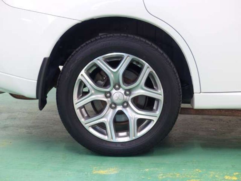 OUTLANDER PHEV