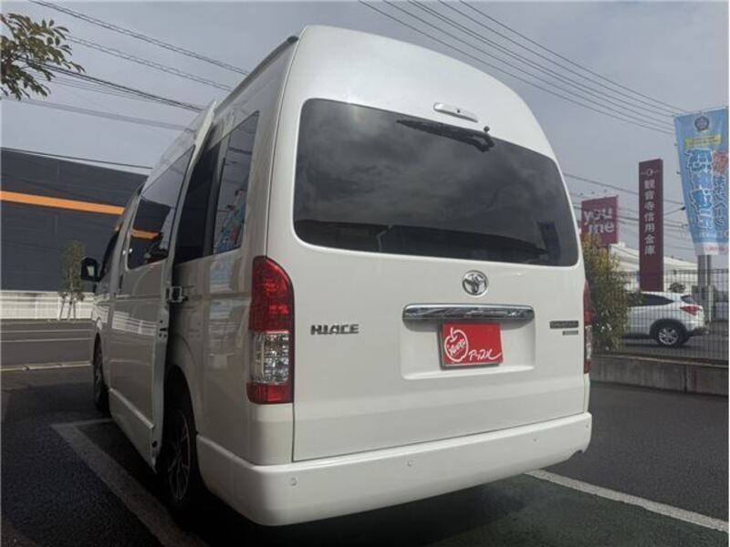 HIACE