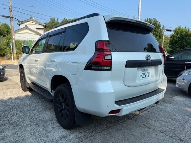 LAND CRUISER PRADO