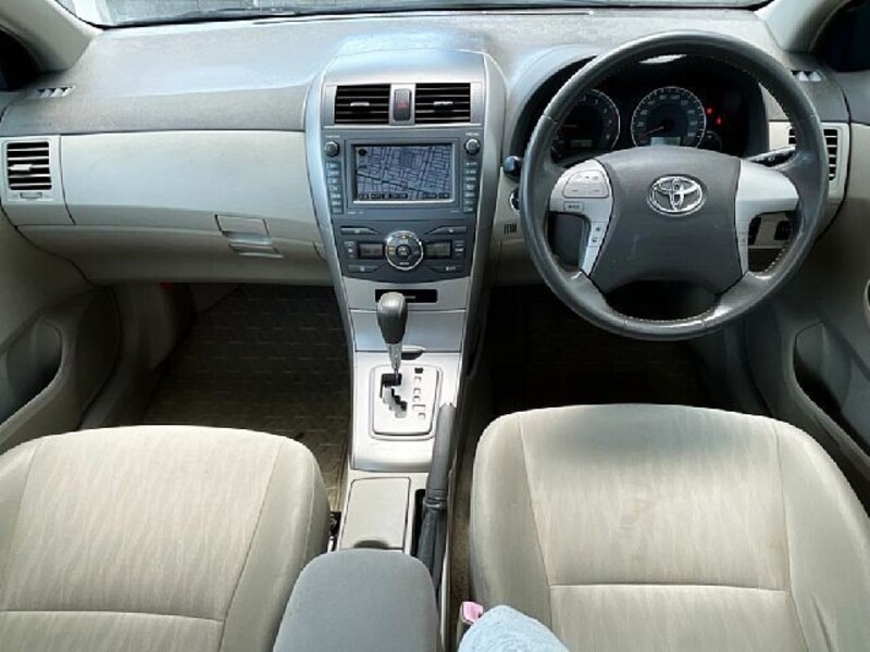 COROLLA AXIO