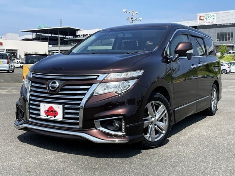 NISSAN ELGRAND