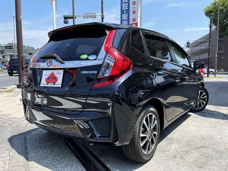 FIT HYBRID