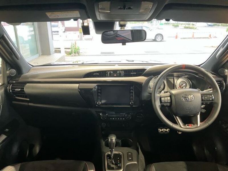 HILUX