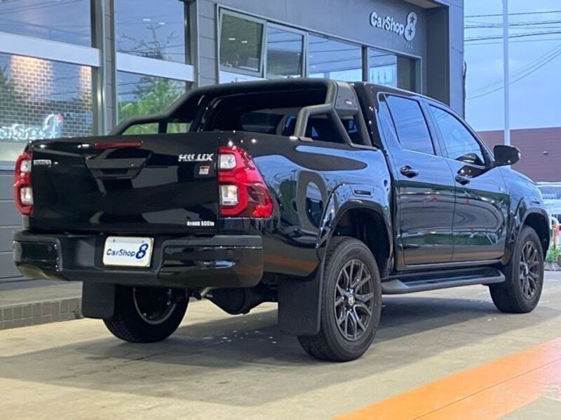 HILUX