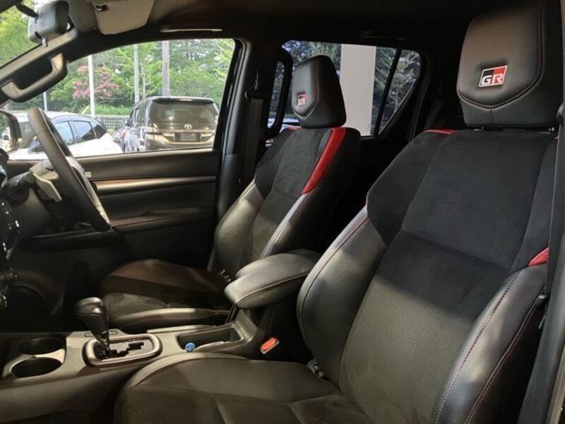 HILUX