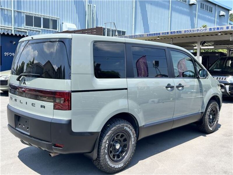 DELICA D5