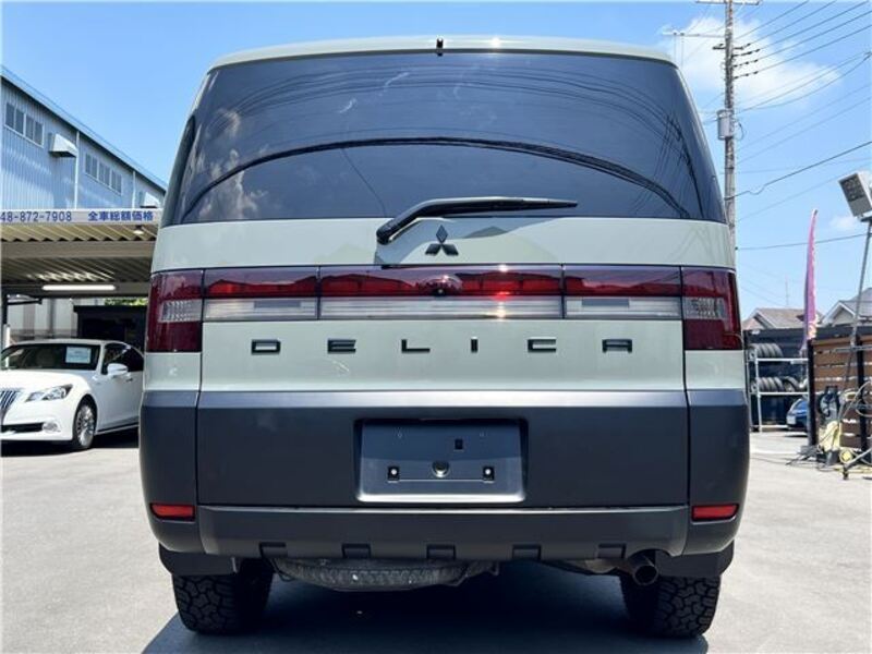 DELICA D5
