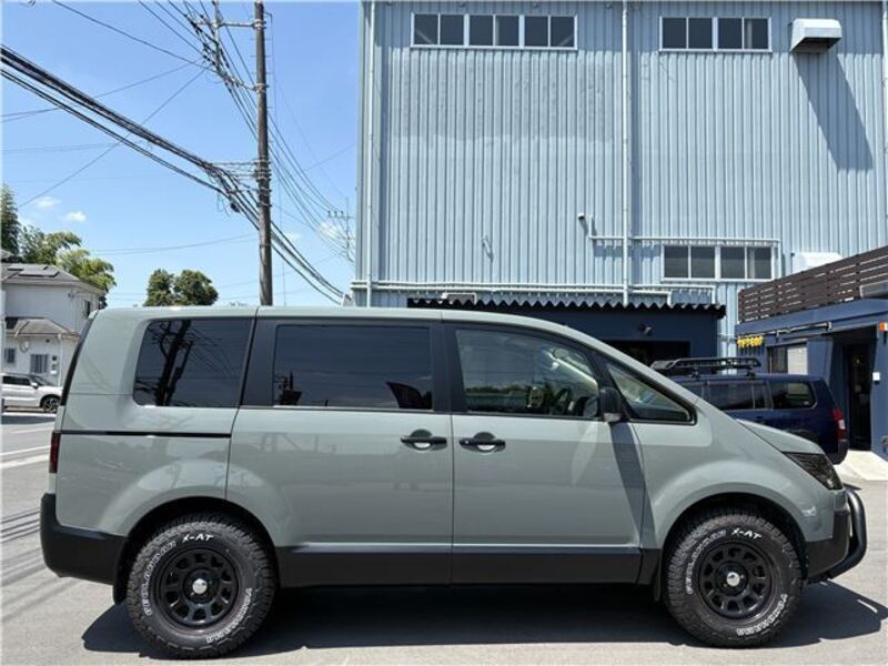 DELICA D5