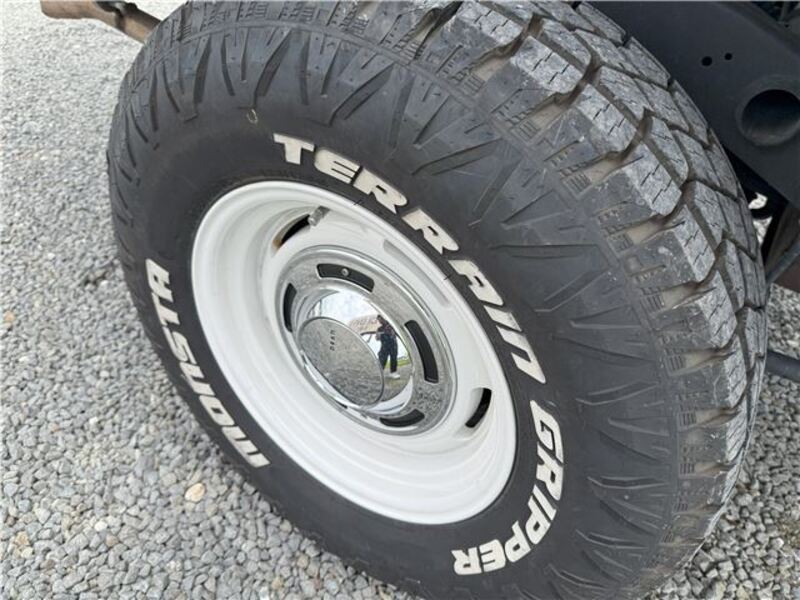 HILUX SURF