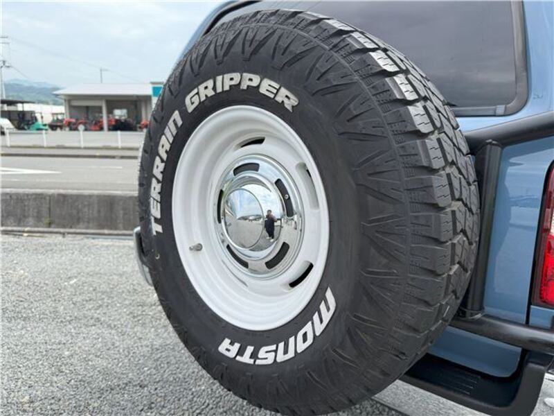 HILUX SURF