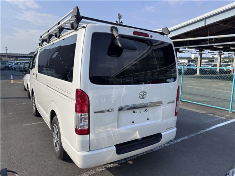 HIACE
