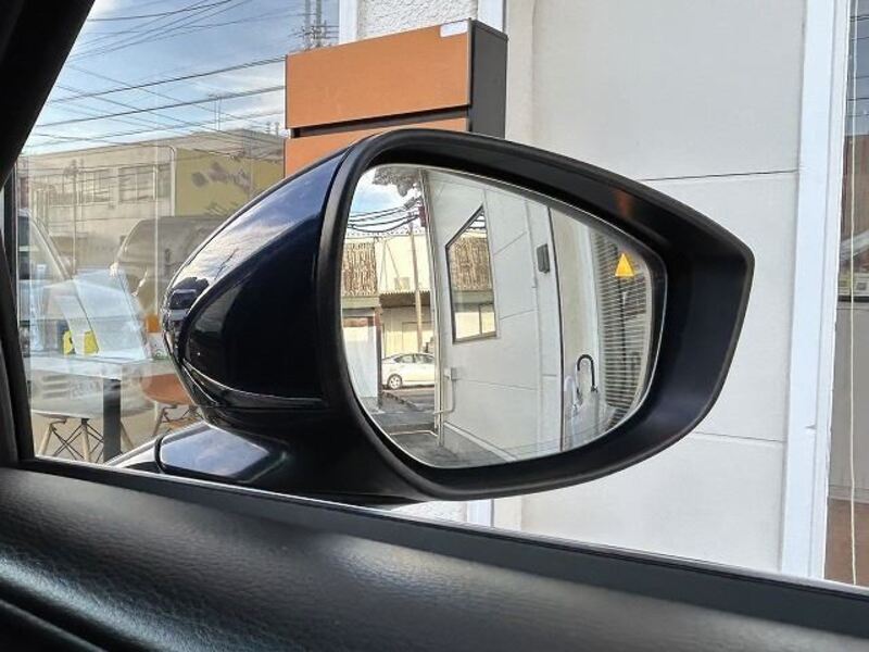 MAZDA3