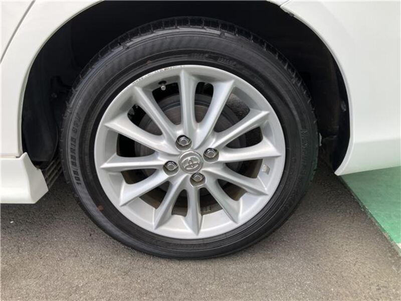 COROLLA FIELDER
