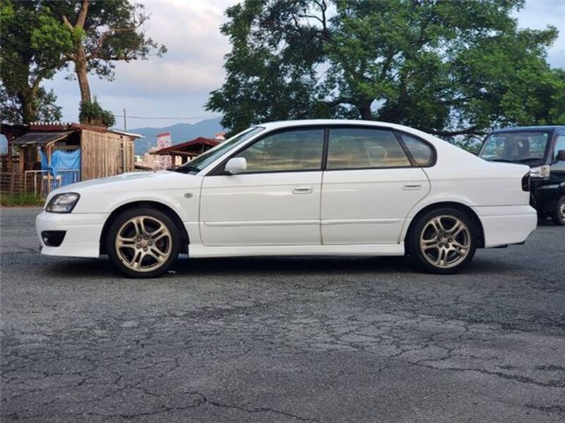 LEGACY B4