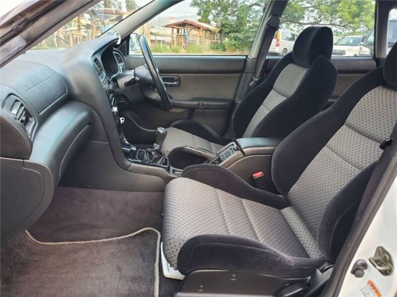 LEGACY B4