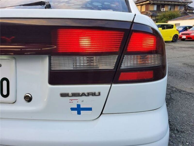 LEGACY B4