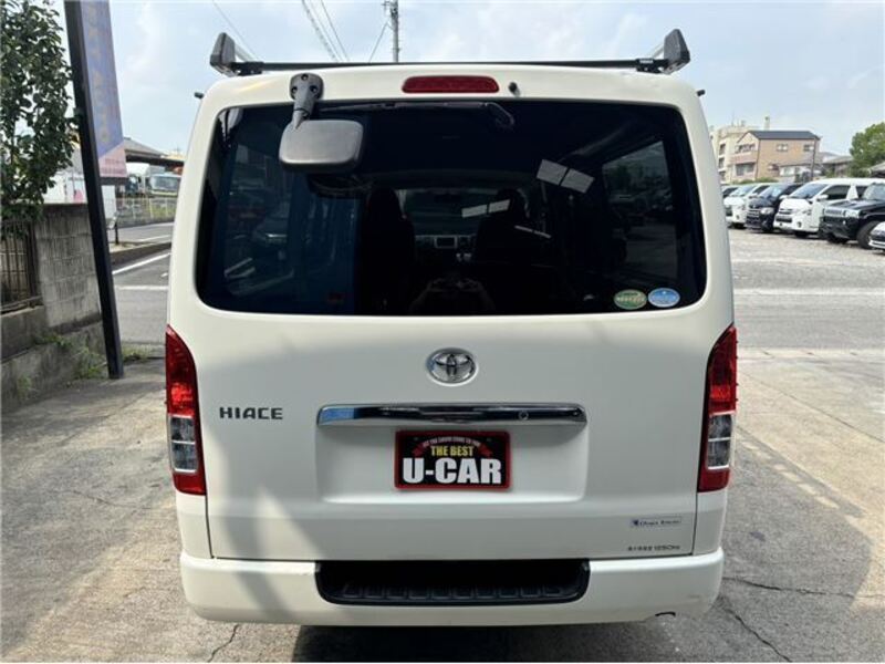 HIACE VAN