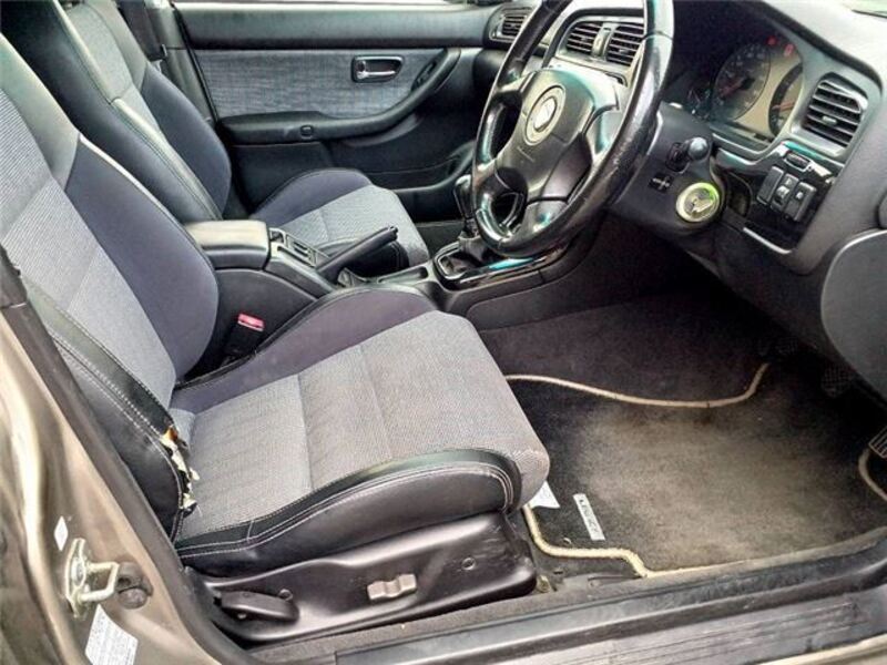 LEGACY B4