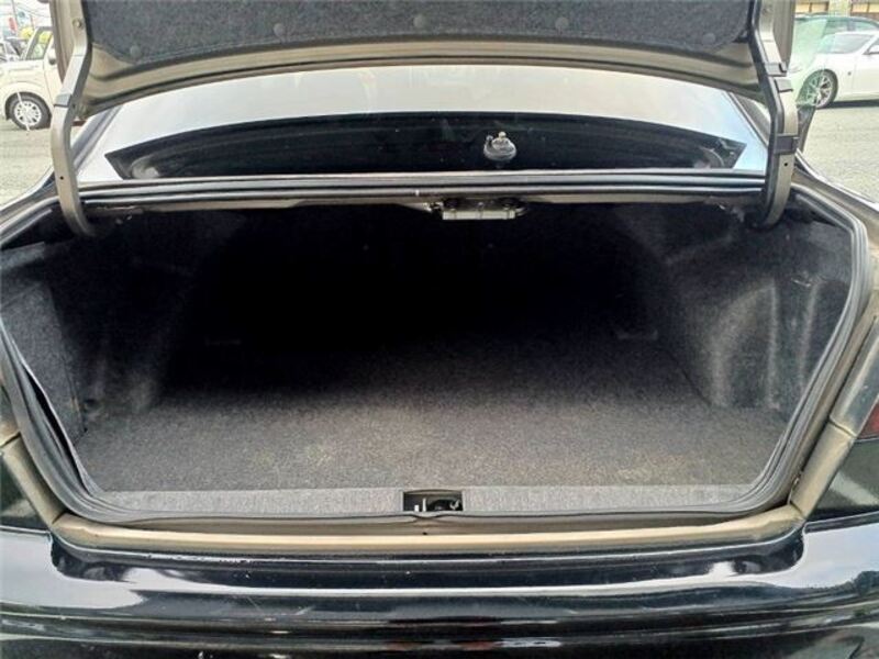 LEGACY B4