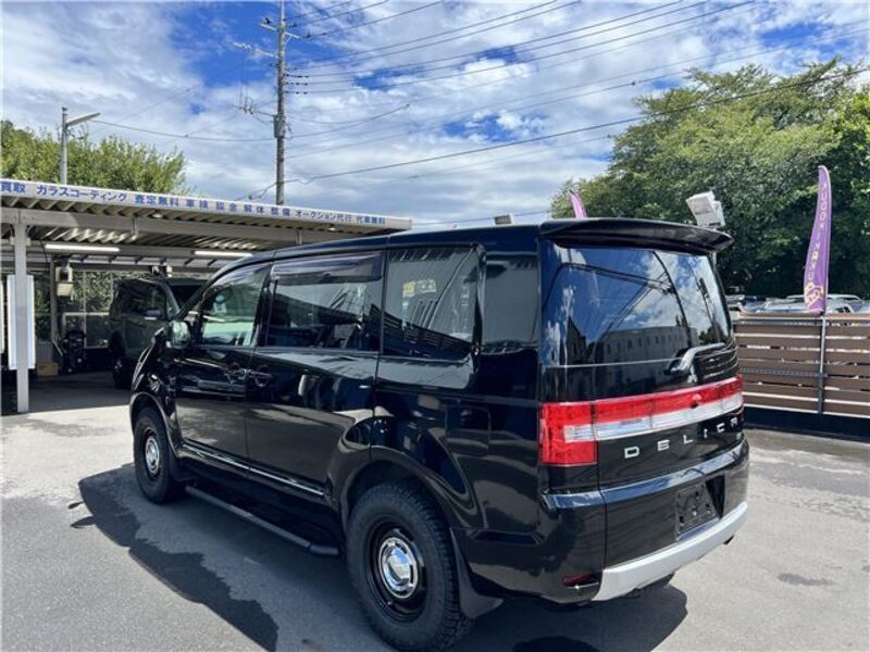 DELICA D5