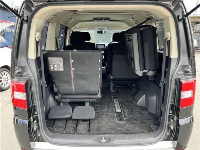 DELICA D5