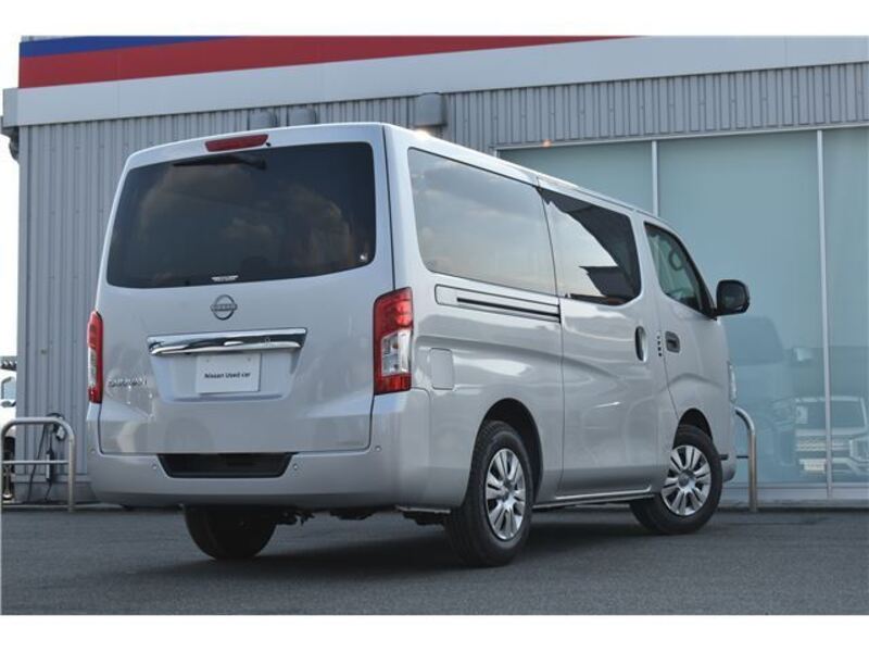 CARAVAN VAN