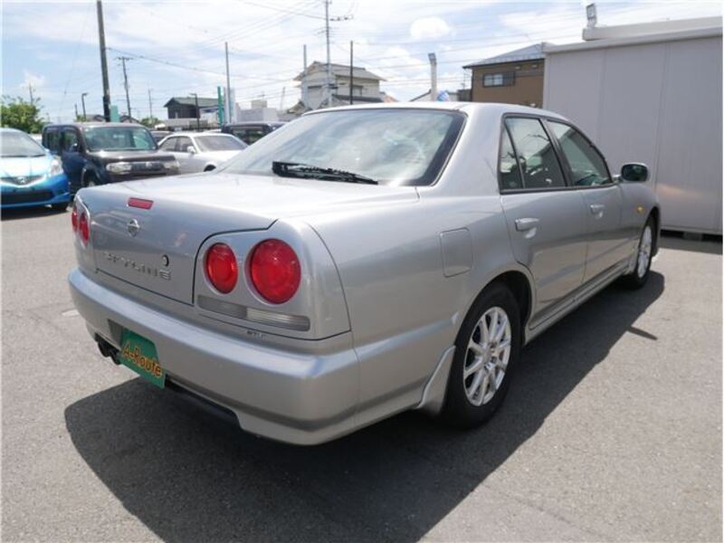 SKYLINE