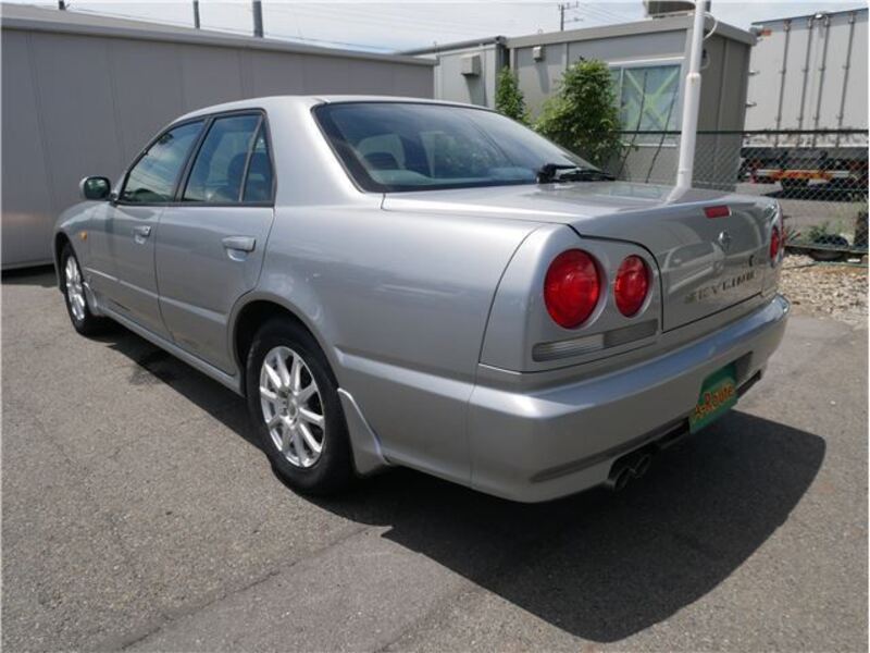 SKYLINE