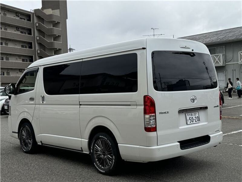 HIACE