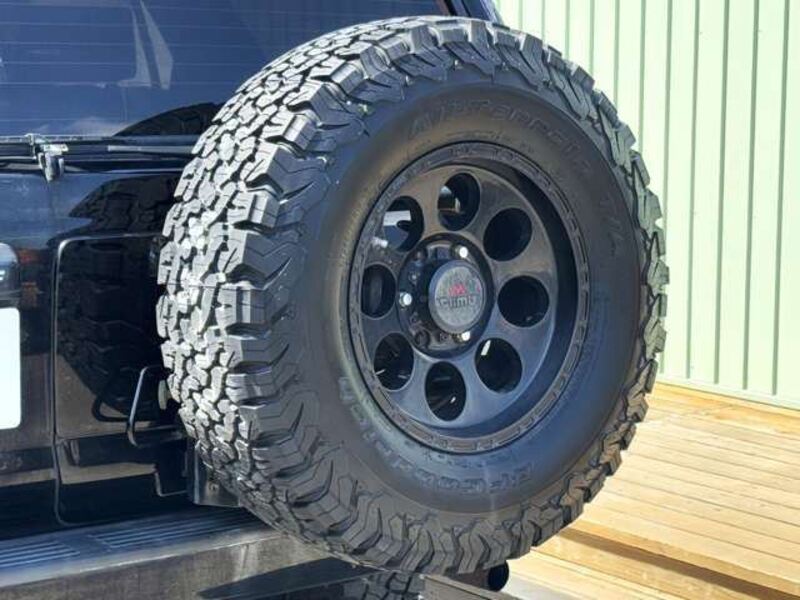 HILUX SURF