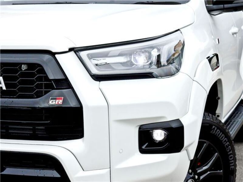 HILUX