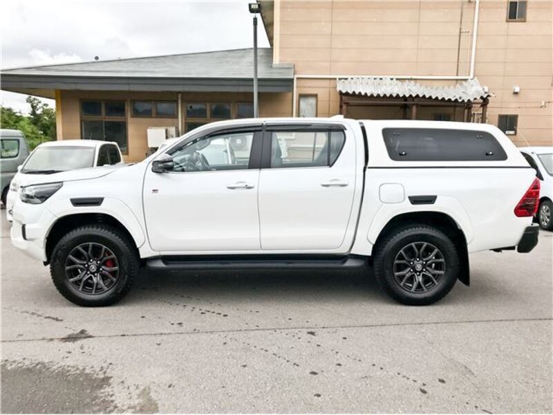 HILUX