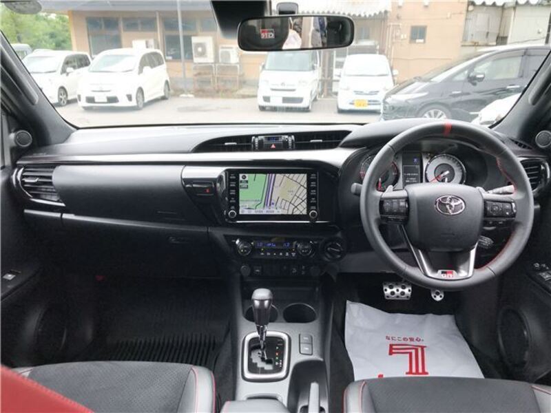 HILUX