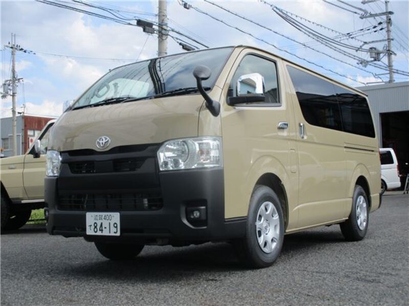 HIACE VAN
