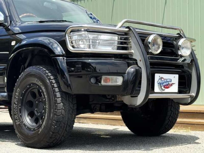 HILUX SURF
