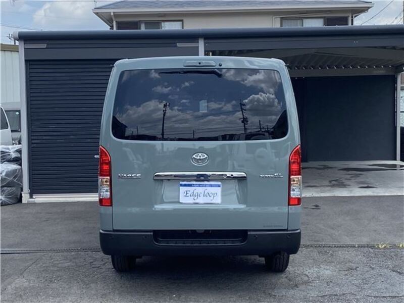HIACE VAN