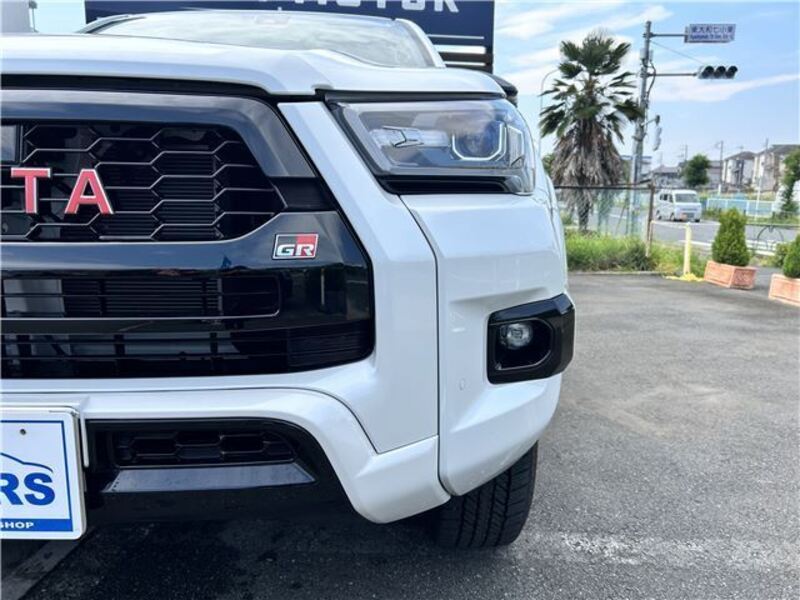 HILUX