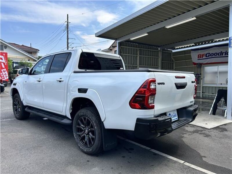 HILUX