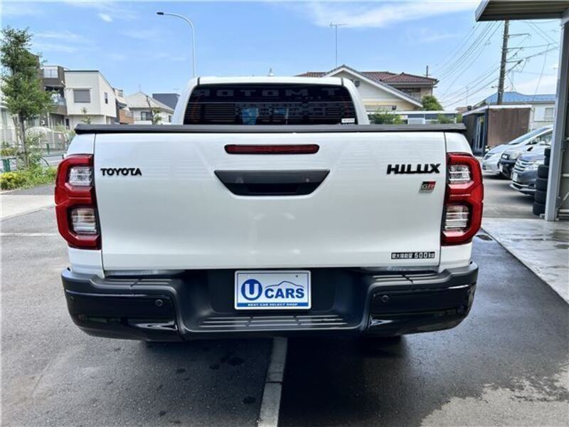 HILUX
