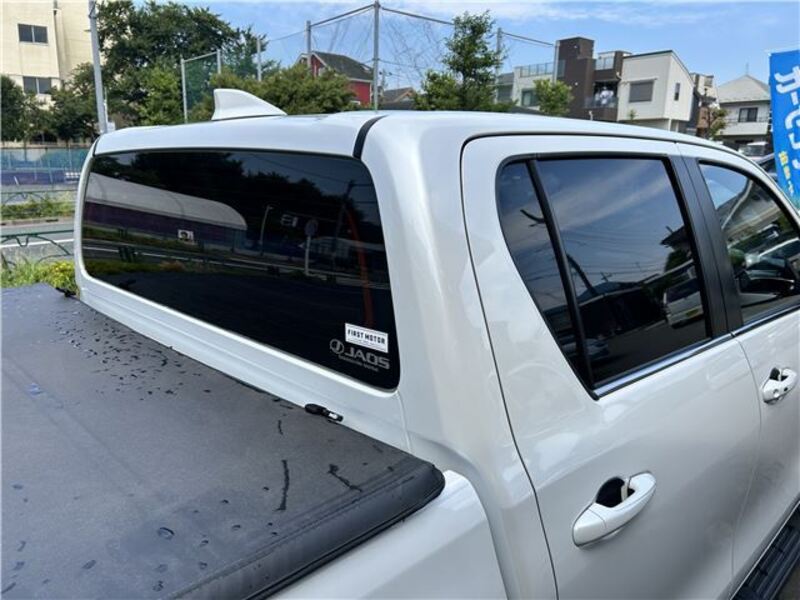 HILUX
